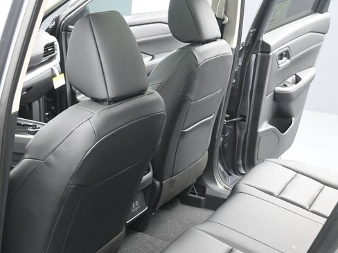 New 2026 Nissan Rogue SV image 20