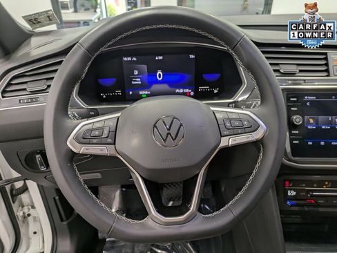 Used 2022 Volkswagen Tiguan SE image 22