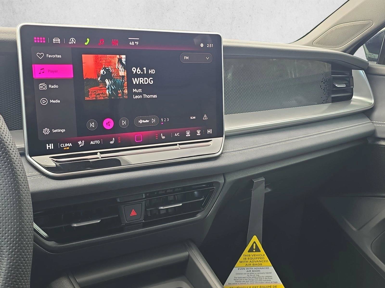 New 2026 Volkswagen Tiguan SE R-Line FWD image 13