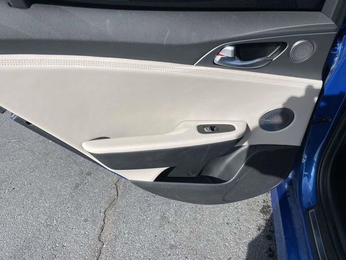 Used 2018 Kia Stinger GT2 image 20