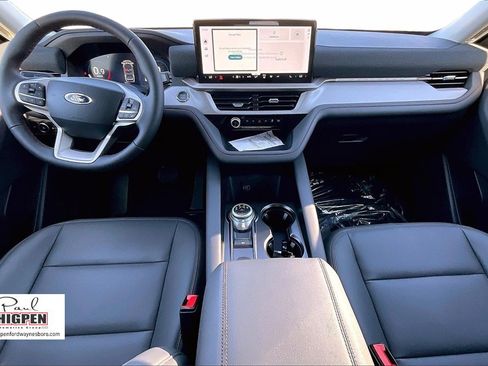 New 2026 Ford Explorer Active w/ Active Comfort Package image 5