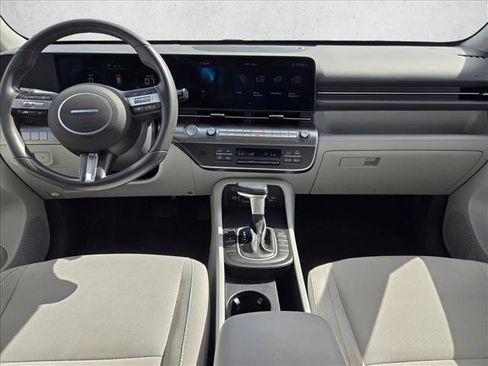 Used 2025 Hyundai Kona SEL image 15