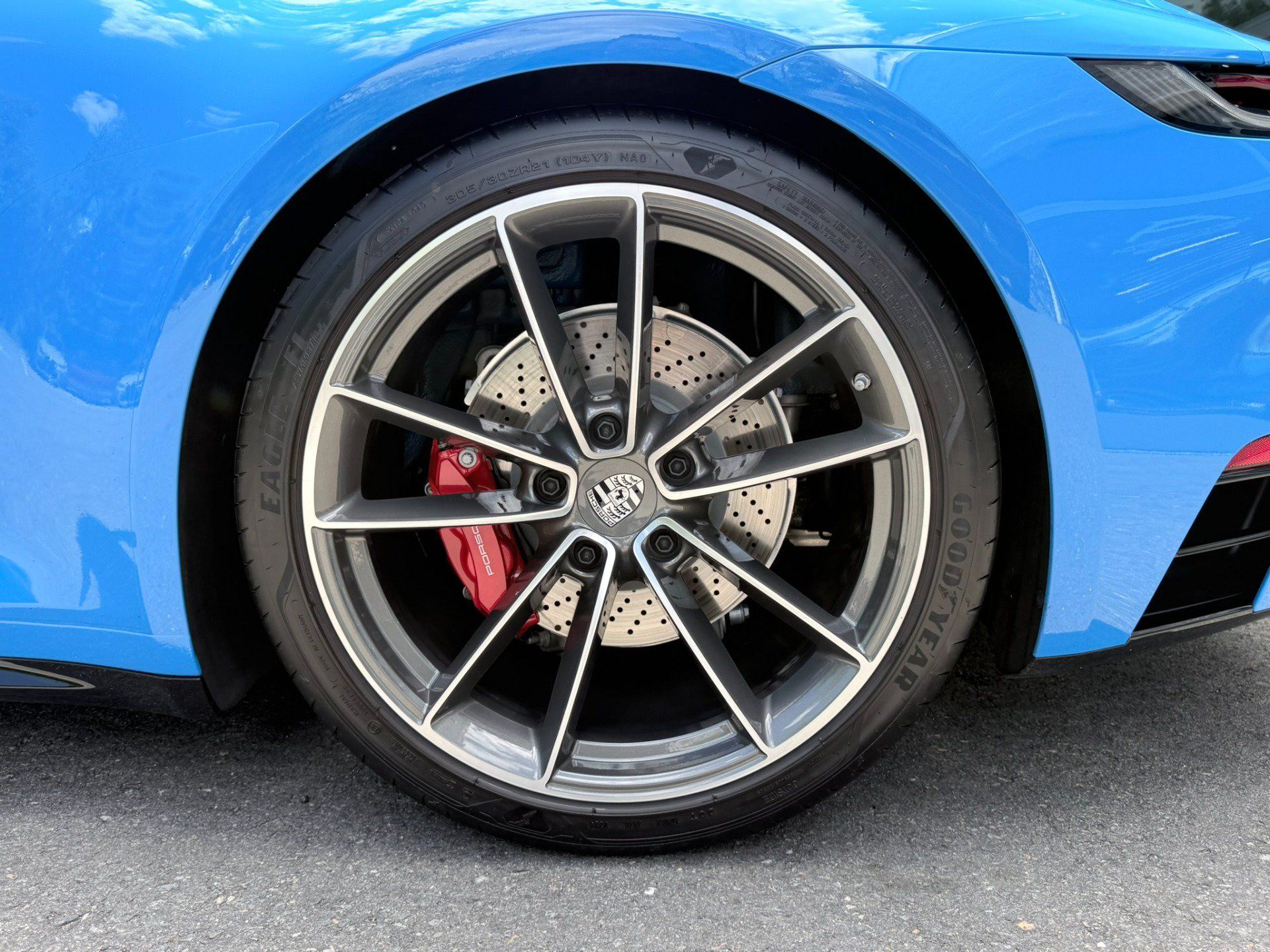 Used 2024 Porsche 911 Carrera S RWD image 49
