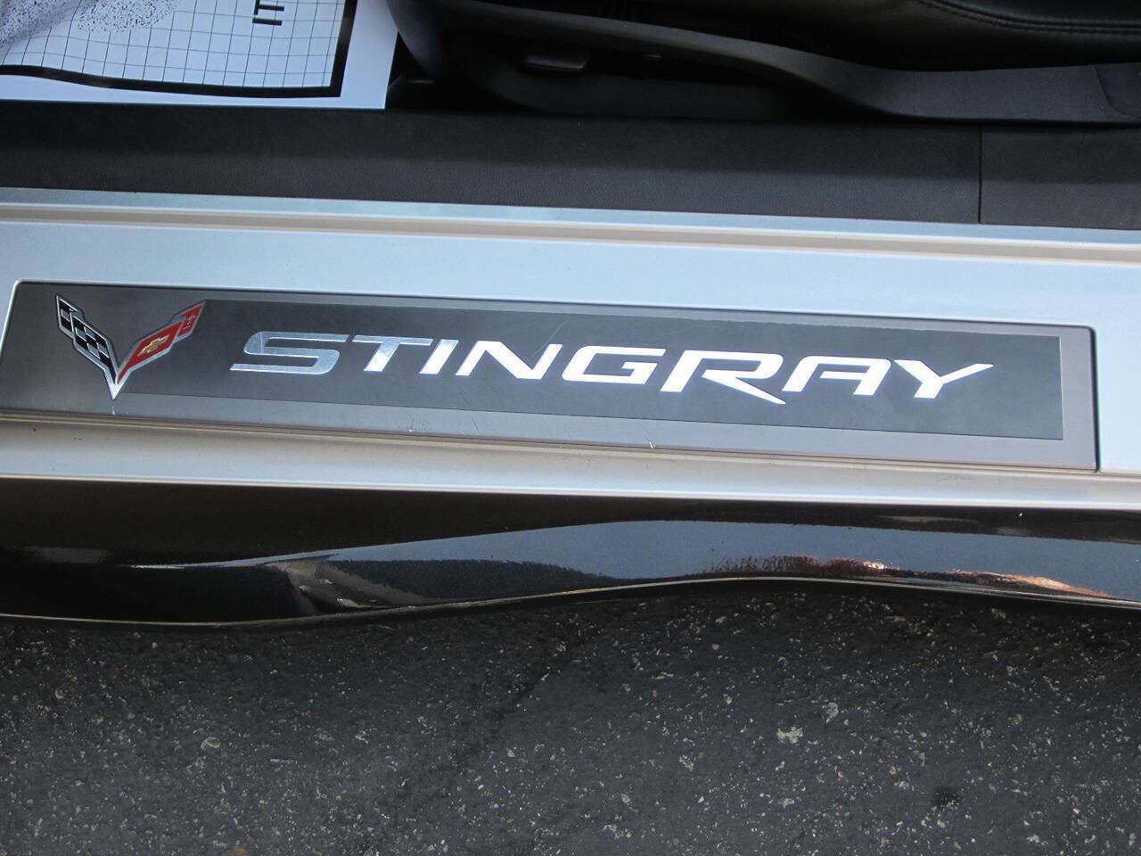 Used 2019 Chevrolet Corvette Stingray Coupe RWD image 22