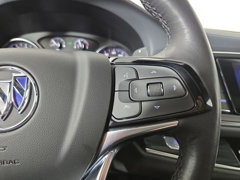 Certified 2023 Buick Enclave Essence image 18