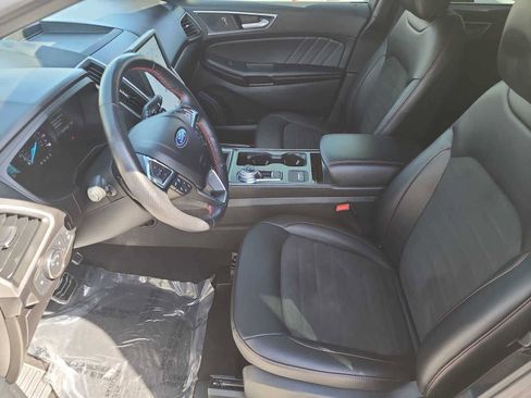Used 2022 Ford Edge ST-Line w/ Class II Trailer Tow Package AWD/4WD image 15