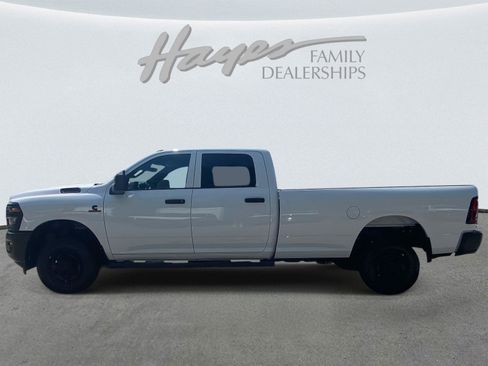New 2025 RAM 2500 Tradesman image 22