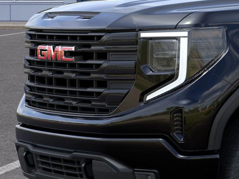 New 2026 GMC Sierra 1500 Elevation image 16