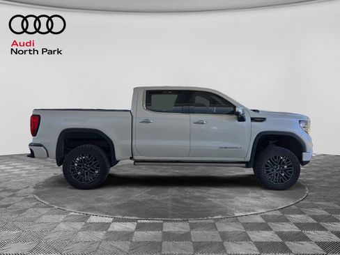 Used 2022 GMC Sierra 1500 Denali Ultimate AWD/4WD image 6