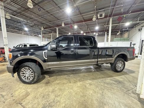 Used 2017 Ford F350 King Ranch w/ King Ranch Ultimate Package image 8