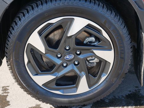 Used 2024 Subaru Crosstrek 2.5i Limited w/ Crosstrek Mirror Package image 15