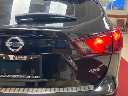 Used 2019 Nissan Rogue Sport S image 12