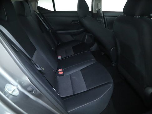 Certified 2024 Nissan Sentra SV FWD image 32