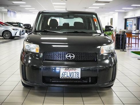 Used 2009 Scion xB image 4