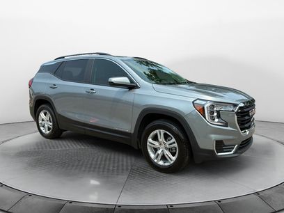 Used 2023 GMC Terrain SLE w/ Driver Convenience Package
