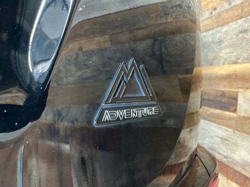 Used 2018 Toyota RAV4 Adventure AWD/4WD image 22