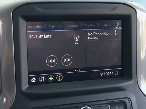 Used 2022 Chevrolet Silverado 2500 Custom w/ Custom Value Package AWD/4WD image 23