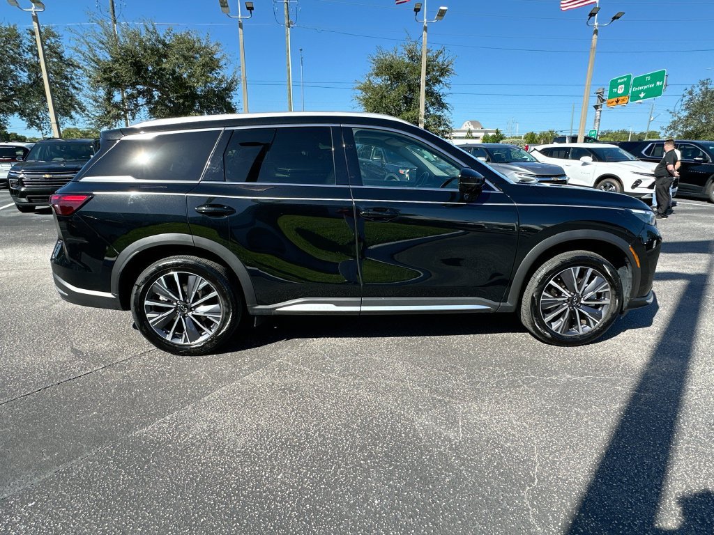 Used 2026 INFINITI QX60 Luxe FWD image 4