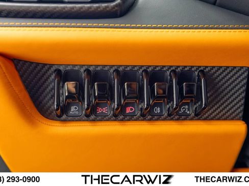Used 2024 Lamborghini Huracan Tecnica RWD image 77