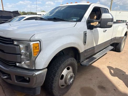 Used 2017 Ford F350 Lariat w/ Chrome Package AWD/4WD image 2