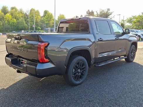 New 2026 Toyota Tundra Limited AWD/4WD image 18