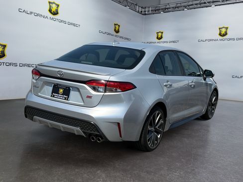 Used 2020 Toyota Corolla SE FWD image 5