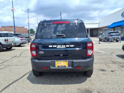 Used 2023 Ford Bronco Sport Outer Banks w/ Tech Package AWD/4WD image 6