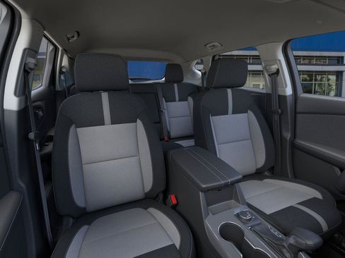 New 2026 Chevrolet Blazer LT FWD image 16