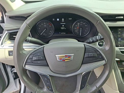 Used 2021 Cadillac XT5 Premium Luxury image 20