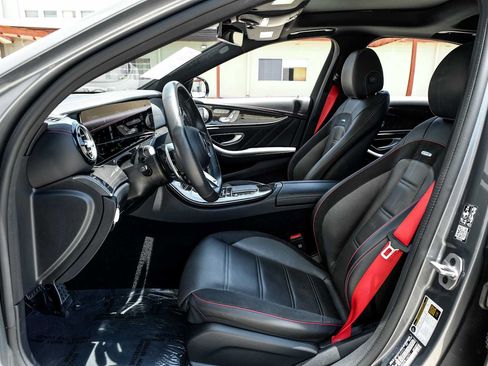 Used 2023 Mercedes-Benz E 53 AMG 4MATIC Sedan image 4