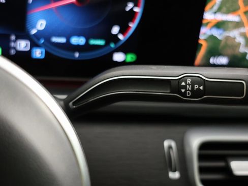 Used 2023 Mercedes-Benz GLS 580 4MATIC image 6