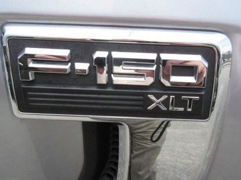 Used 2022 Ford F150 XLT w/ Equipment Group 302A High image 16