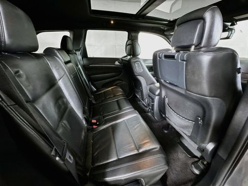 Used 2018 Jeep Grand Cherokee Limited w/ Luxury Group II AWD/4WD image 29