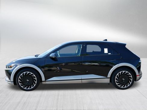 Used 2024 Hyundai Ioniq 5 Limited AWD/4WD image 4