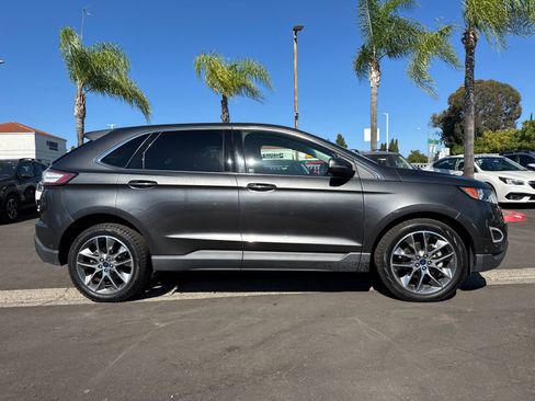Used 2016 Ford Edge Titanium w/ Equipment Group 302A image 5