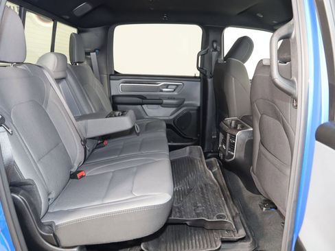Used 2022 RAM 1500 Big Horn AWD/4WD image 13