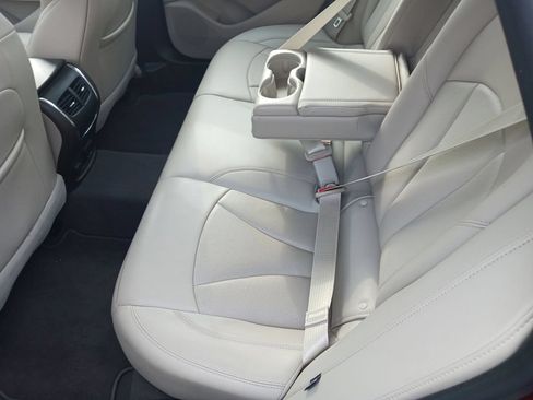Used 2017 Buick LaCrosse Premium w/ Dynamic Driver Package FWD image 9