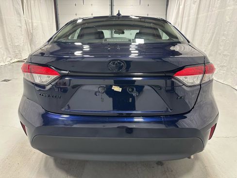 Used 2025 Toyota Corolla LE w/ LE Premium Package image 6