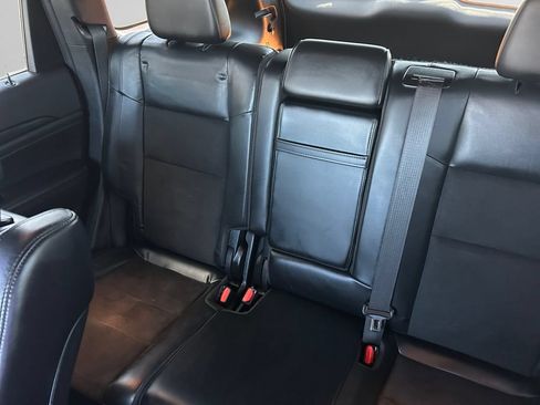 Used 2022 Jeep Grand Cherokee Laredo X AWD/4WD image 15