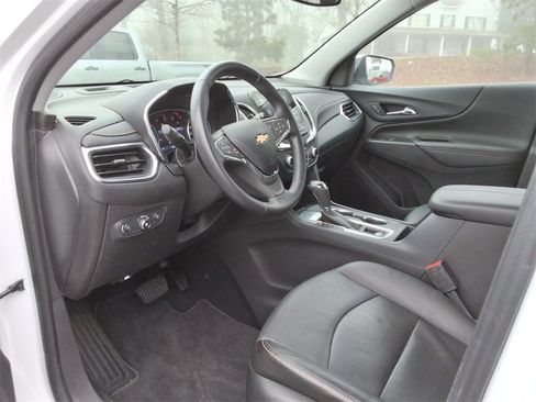 Certified 2021 Chevrolet Equinox Premier image 22
