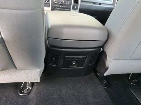 Used 2015 RAM 1500 Outdoorsman image 11