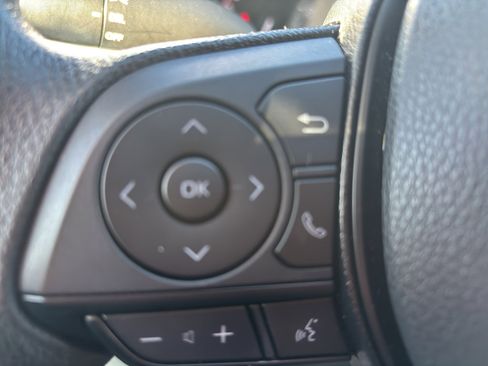 Used 2023 Toyota RAV4 LE image 9