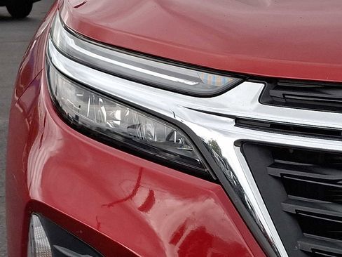 Used 2024 Chevrolet Equinox LT image 10