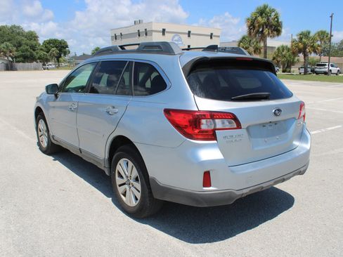 Used 2016 Subaru Outback 2.5i Premium AWD/4WD image 6