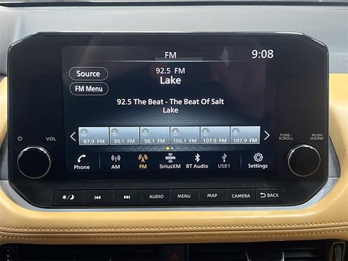 Used 2023 Nissan Rogue Platinum w/ Platinum Premium Package image 15