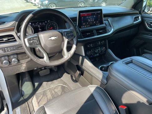Used 2021 Chevrolet Tahoe Premier AWD/4WD image 19