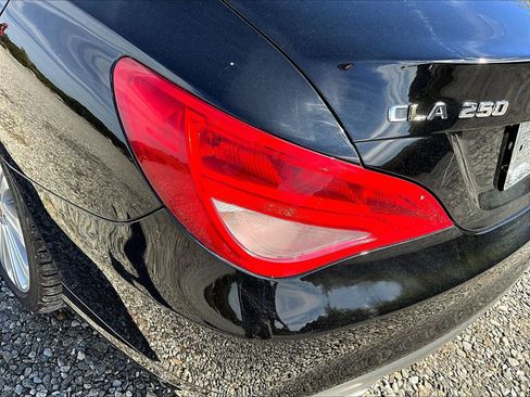 Used 2018 Mercedes-Benz CLA 250 image 27