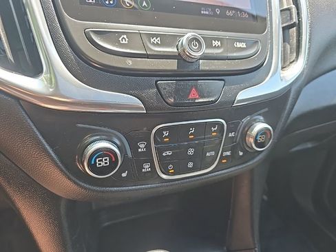 Used 2019 Chevrolet Equinox LT AWD/4WD image 24