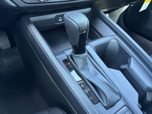 Certified 2025 Honda Accord LX image 33