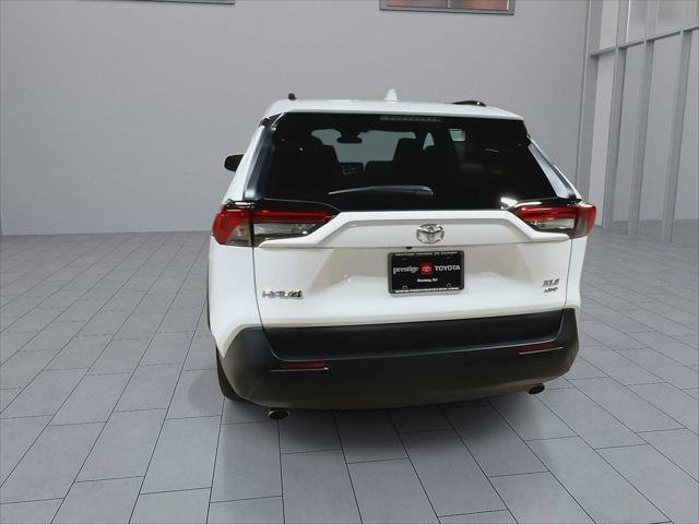 Certified 2025 Toyota RAV4 XLE AWD/4WD image 7